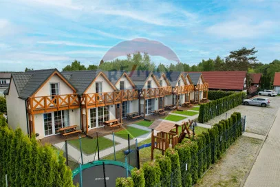 Dom na sprzedaż Bobolin, ul. Bałtycka, 444,8 m² – zdjęcie 1 z 30