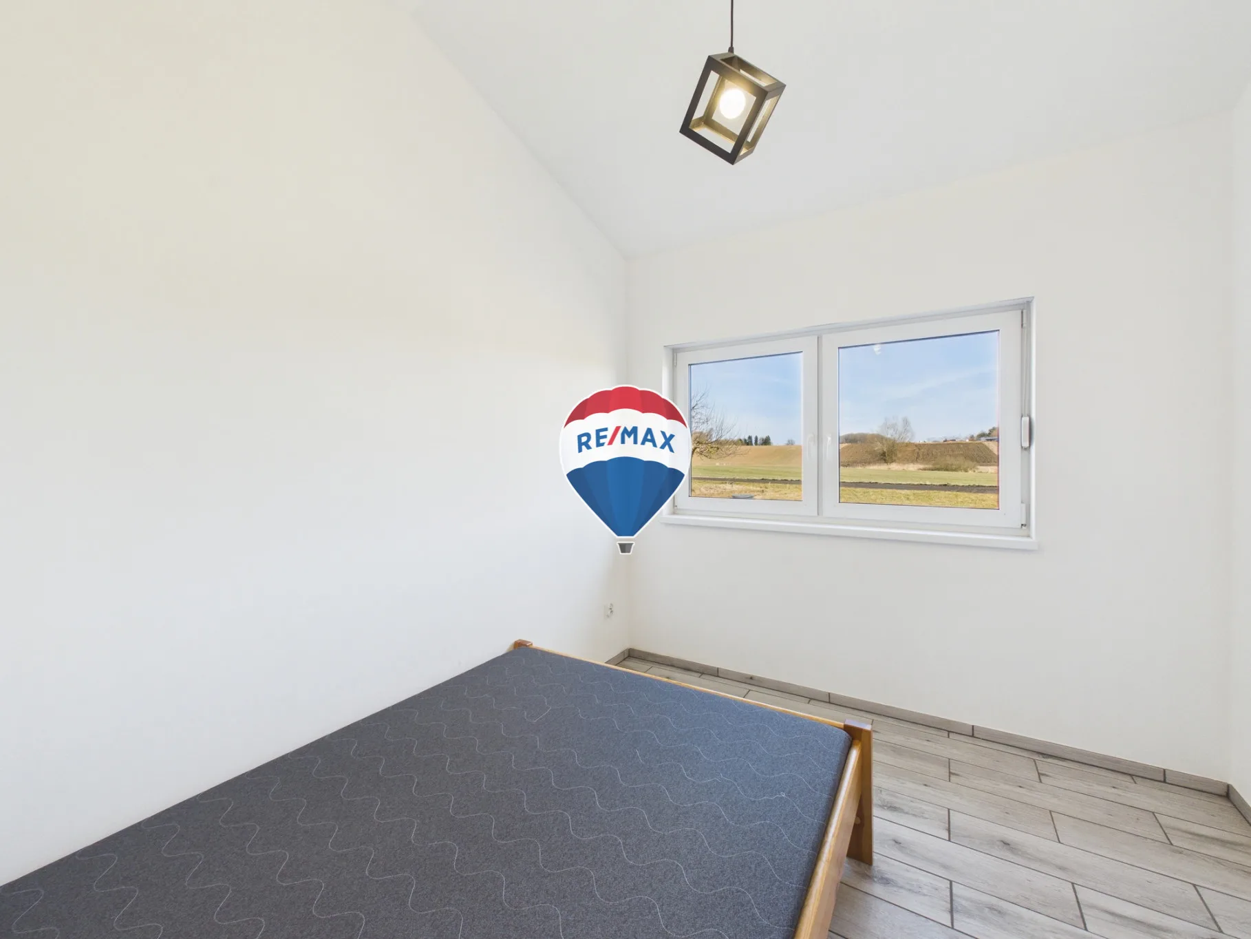 Dom na sprzedaż Komory, 28,6 m² – zdjęcie 13 z 23