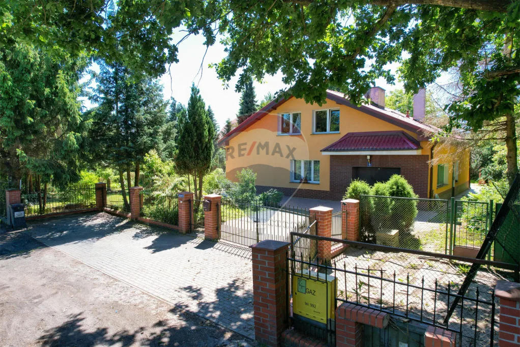 Dom na sprzedaż Sianów, ul. Zgody, 277 m²