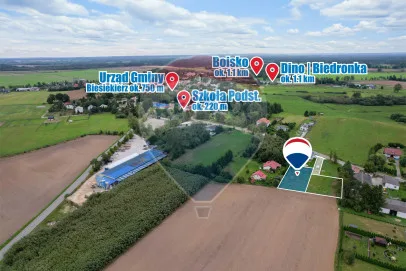 Działka na sprzedaż Biesiekierz, 931 m² – zdjęcie 1 z 14