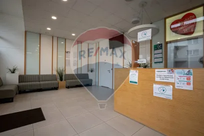 Obiekt komercyjny na sprzedaż Koszalin, ul. Fryderyka Chopina, 245,9 m² – zdjęcie 12 z 36