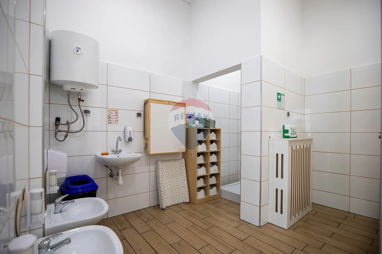 Obiekt komercyjny na sprzedaż Koszalin, ul. Fryderyka Chopina, 245,9 m² – zdjęcie 25 z 36