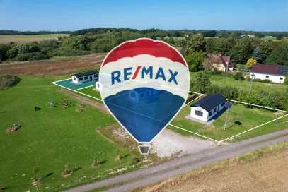Dom na sprzedaż Komory, 28,6 m² – zdjęcie 1 z 22