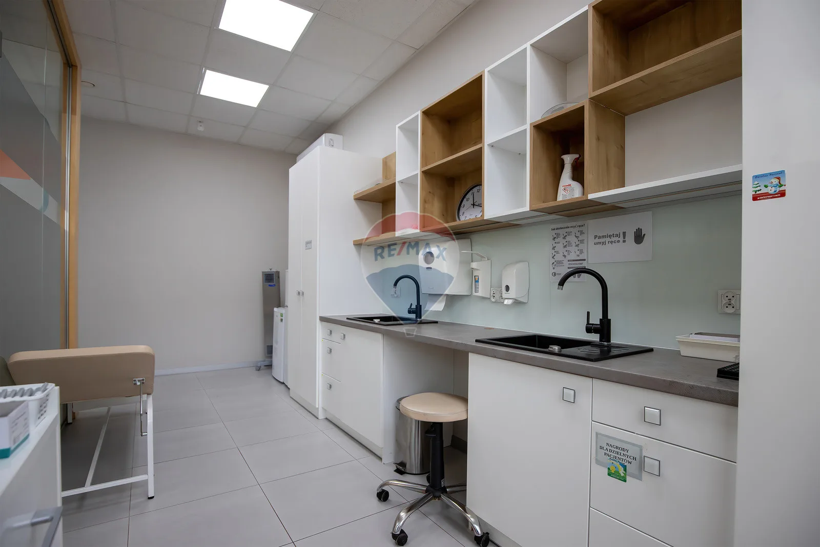 Obiekt komercyjny na sprzedaż Koszalin, ul. Fryderyka Chopina, 245,9 m² – zdjęcie 7 z 36