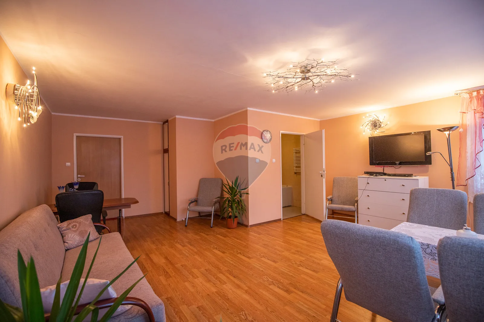 Obiekt komercyjny na sprzedaż Koszalin, Północ, ul. Władysława IV, 731,4 m² – zdjęcie 7 z 36