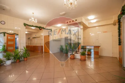 Obiekt komercyjny na sprzedaż Koszalin, Północ, ul. Władysława IV, 731,4 m² – zdjęcie 8 z 36