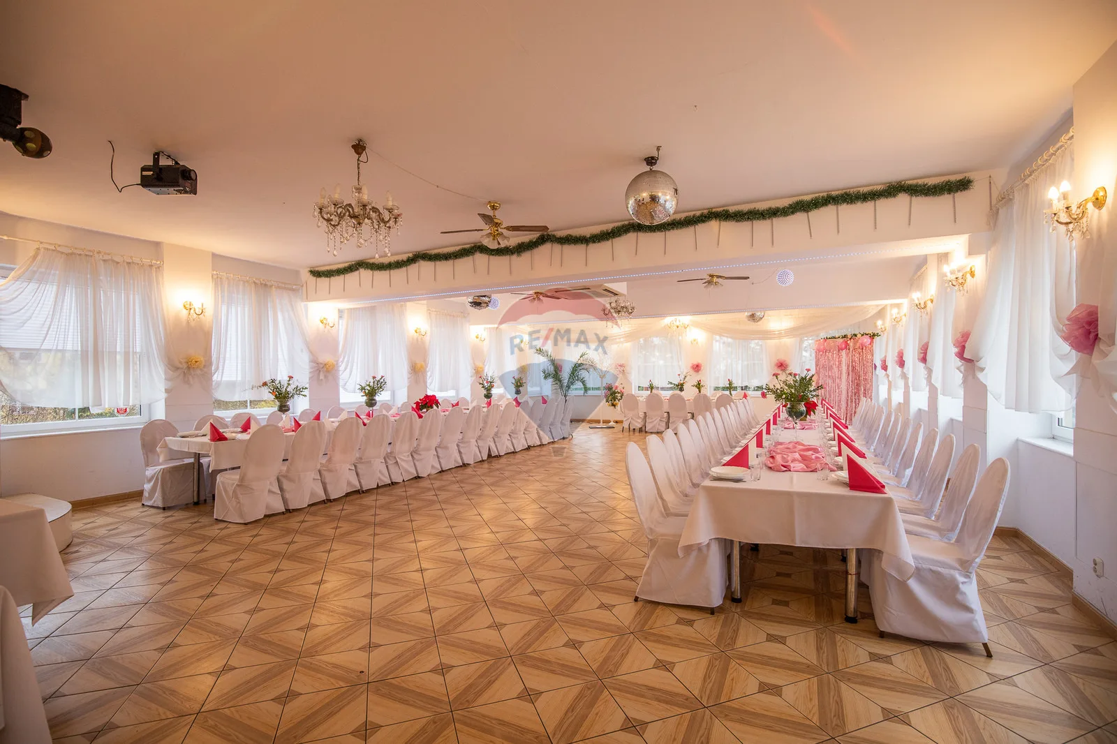 Obiekt komercyjny na sprzedaż Koszalin, Północ, ul. Władysława IV, 731,4 m² – zdjęcie 19 z 36